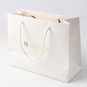 Price rise! Camera paper bag packaging manufacturer help U save money