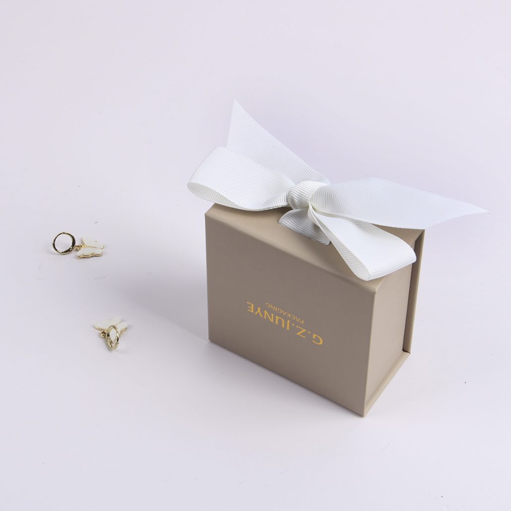 ribbon jewelry box