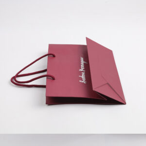 A Bold Packaging Jewelry Bag Idea—and Its Two Challenges