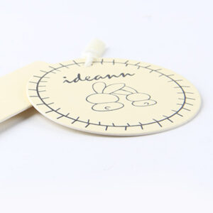 Two Self-Check Methods for Custom Clothing Hang Tag Samples